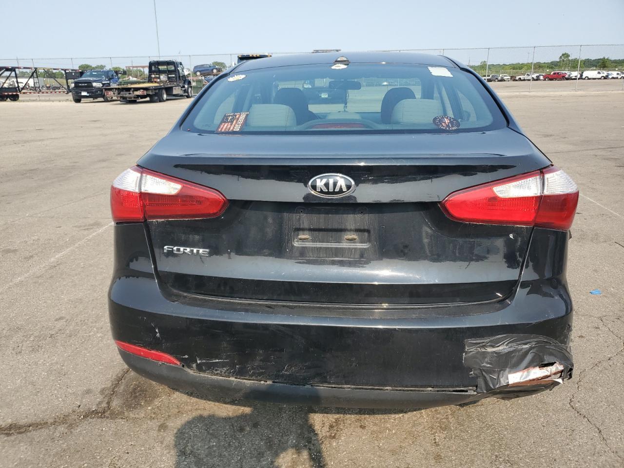 2016 KIA FORTE