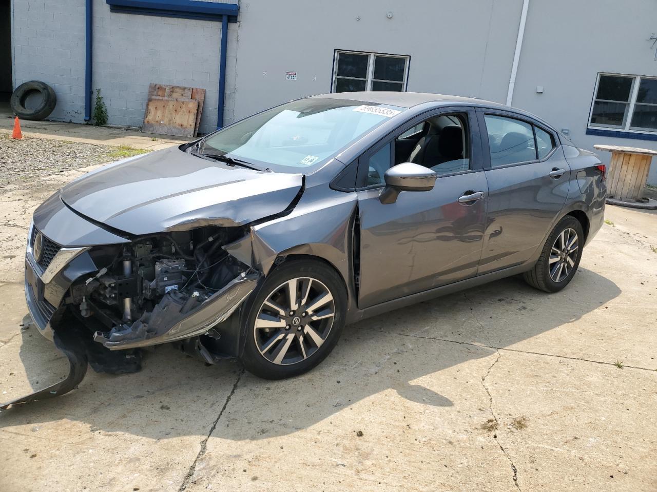 2021 NISSAN VERSA