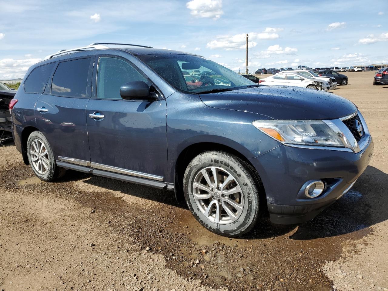 2015 NISSAN PATHFINDER