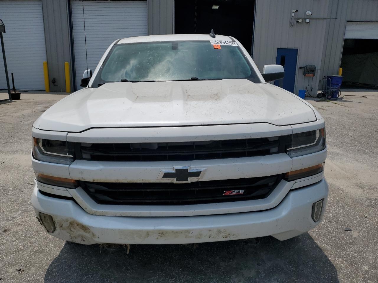 2017 CHEVROLET Silverado