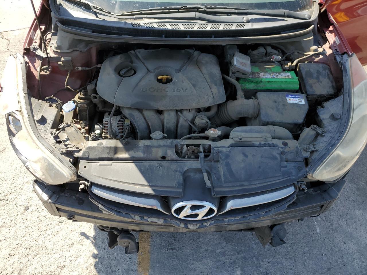 2012 HYUNDAI ELANTRA