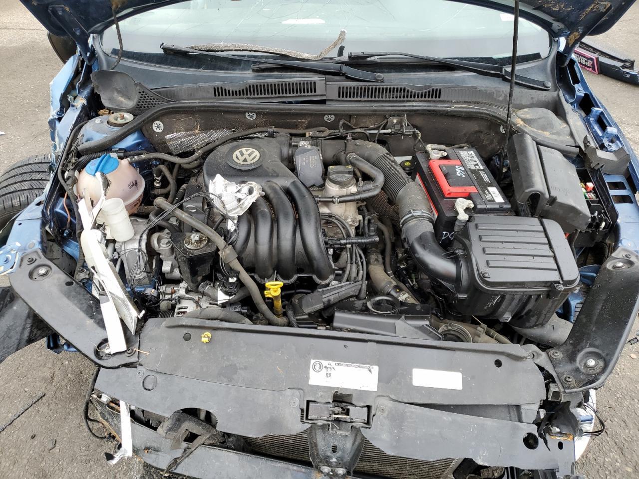 2015 VOLKSWAGEN JETTA