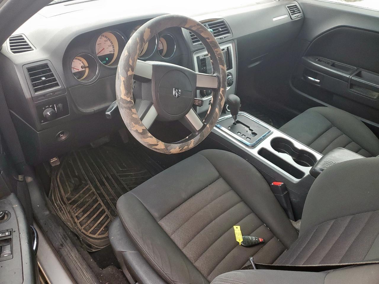 2010 DODGE Challenger