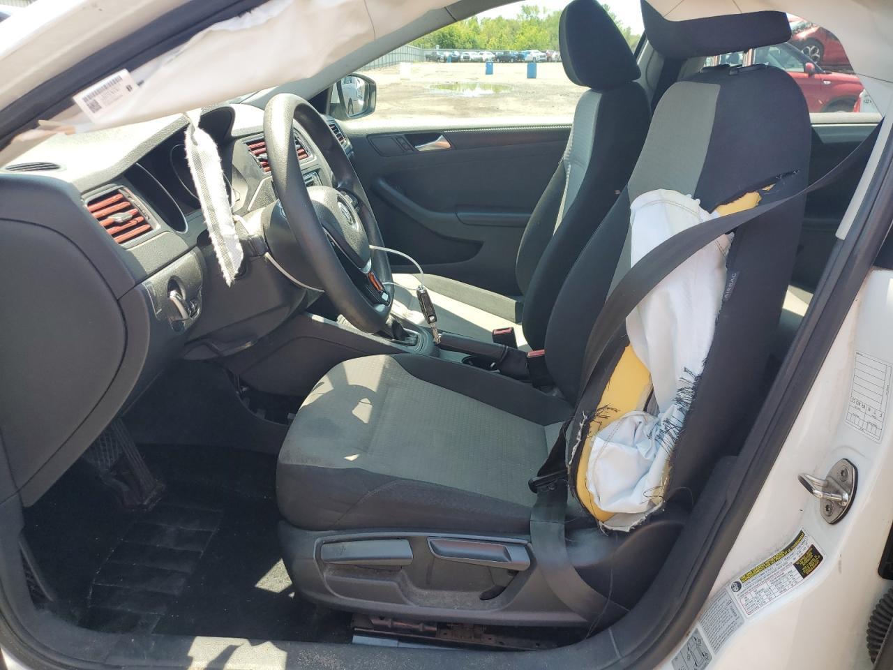 2017 VOLKSWAGEN JETTA