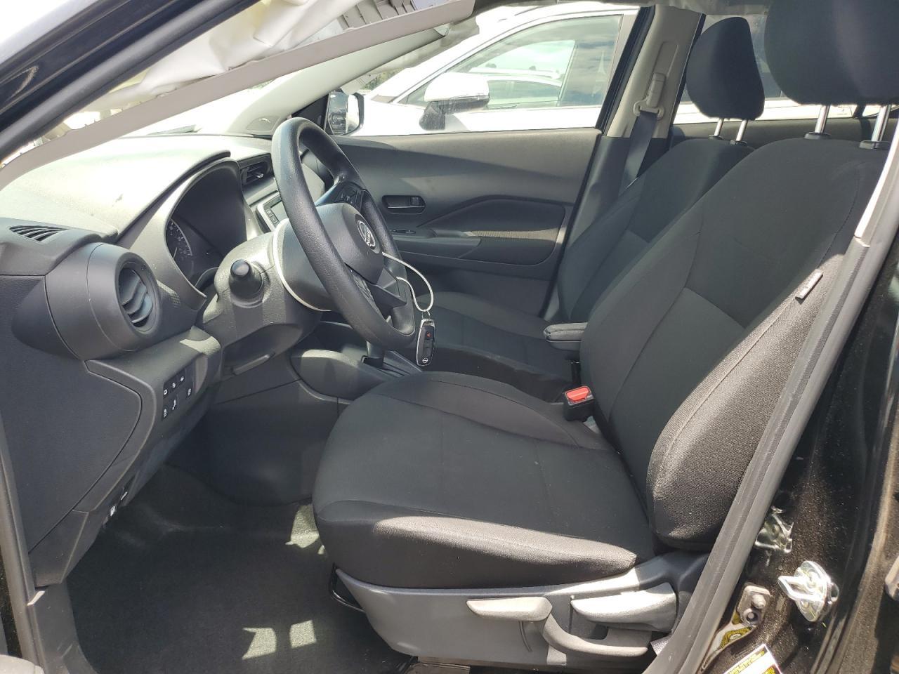 2024 NISSAN KICKS