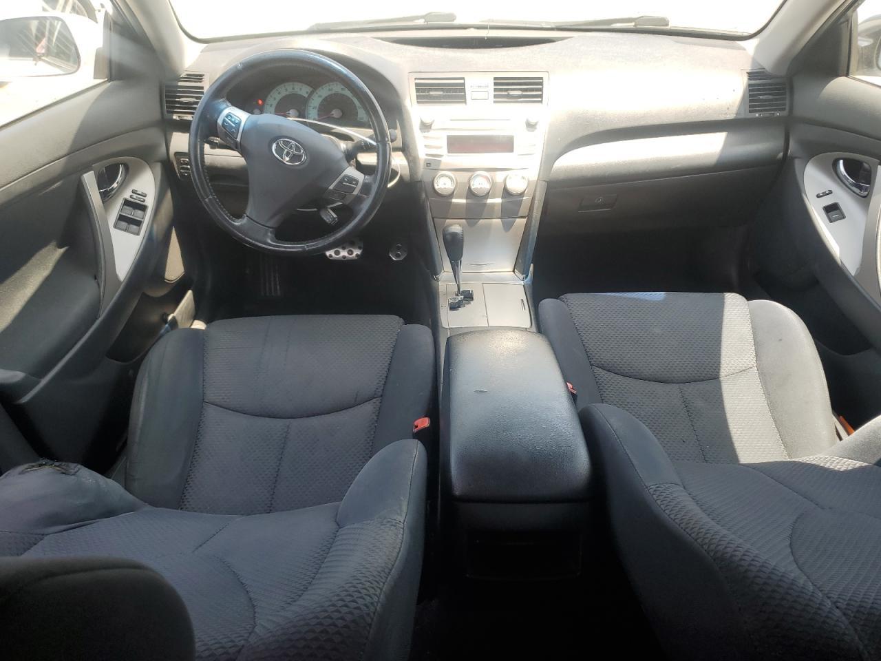 2010 TOYOTA CAMRY