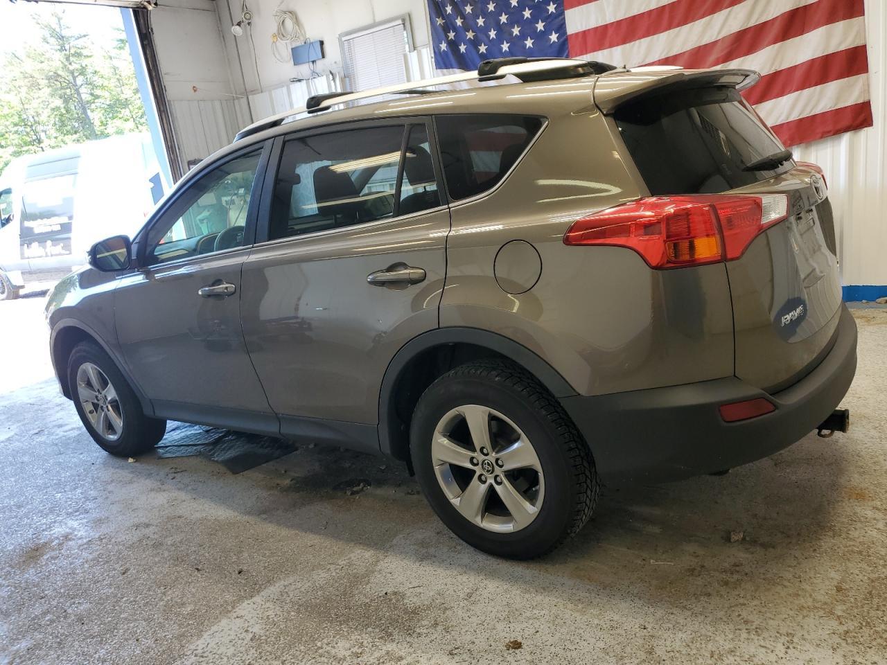 2015 TOYOTA RAV4