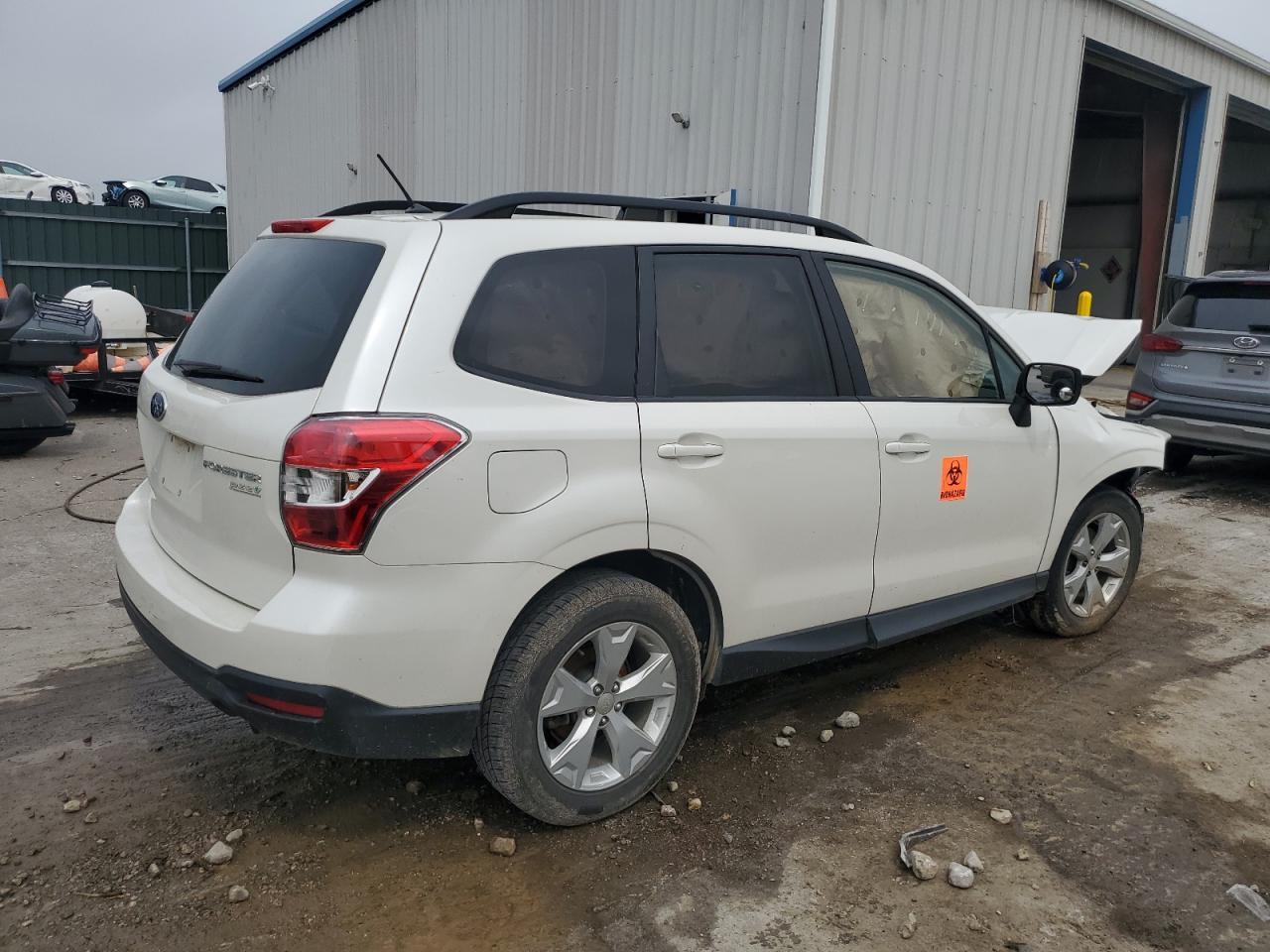 2015 SUBARU FORESTER