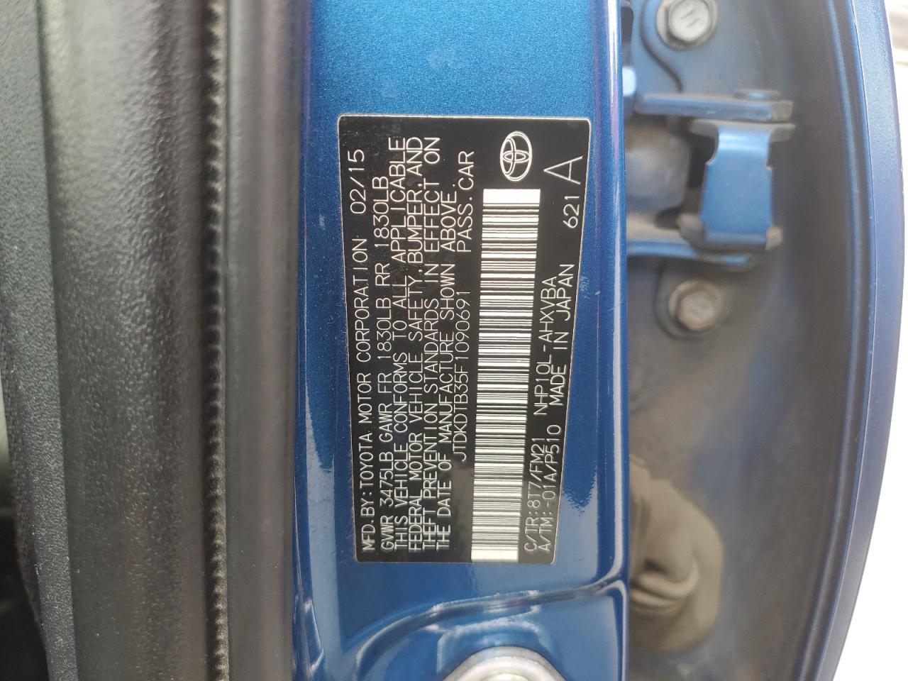 2015 TOYOTA Prius c