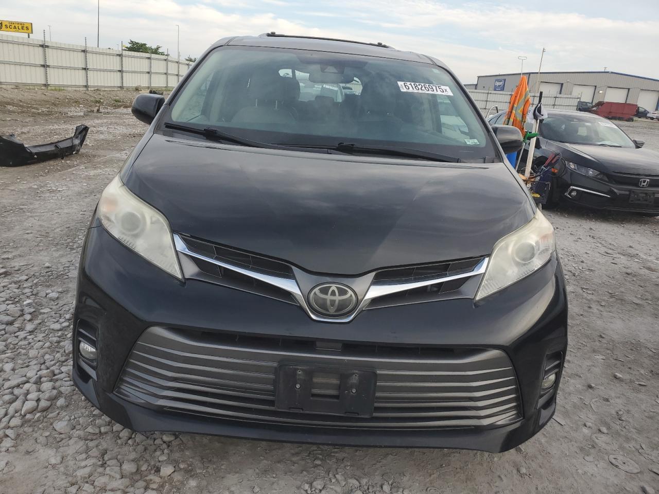 2019 TOYOTA SIENNA