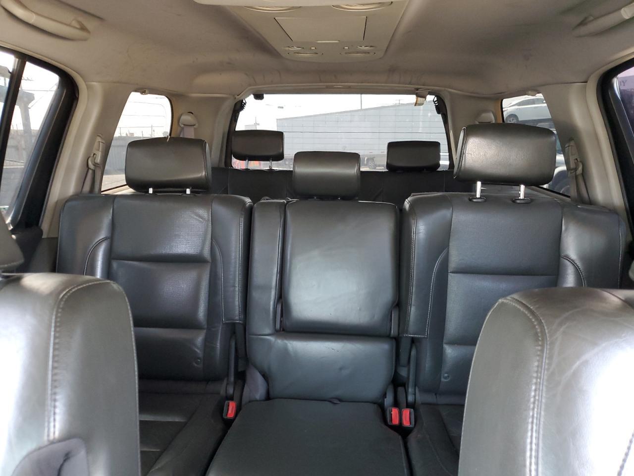 2005 NISSAN Armada