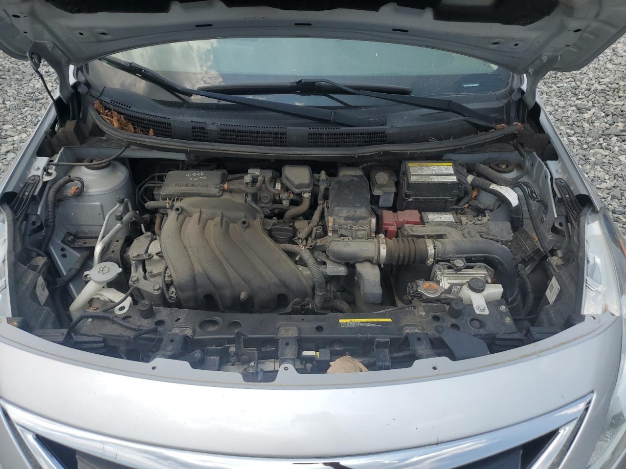 2016 NISSAN VERSA
