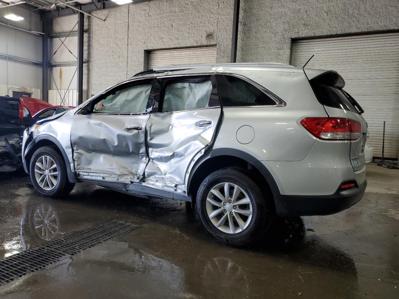 2017 KIA SORENTO