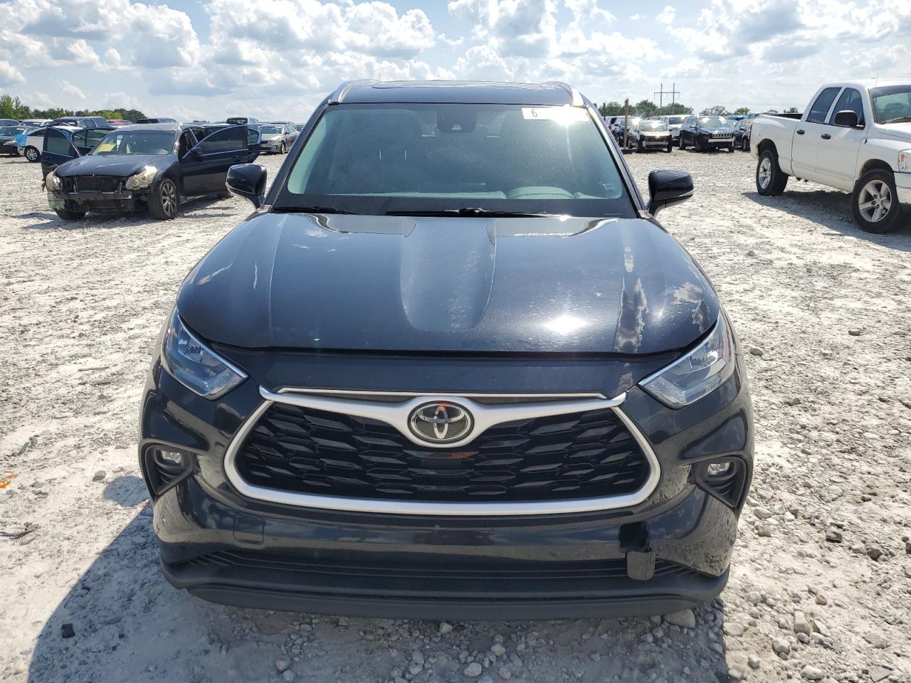 2020 TOYOTA HIGHLANDER