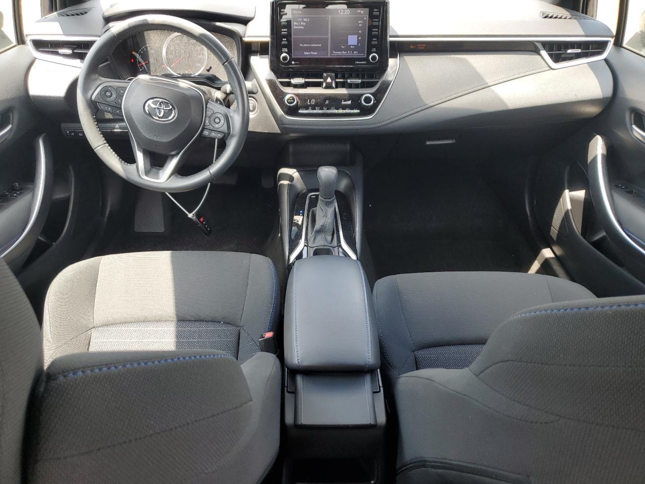 2022 TOYOTA COROLLA