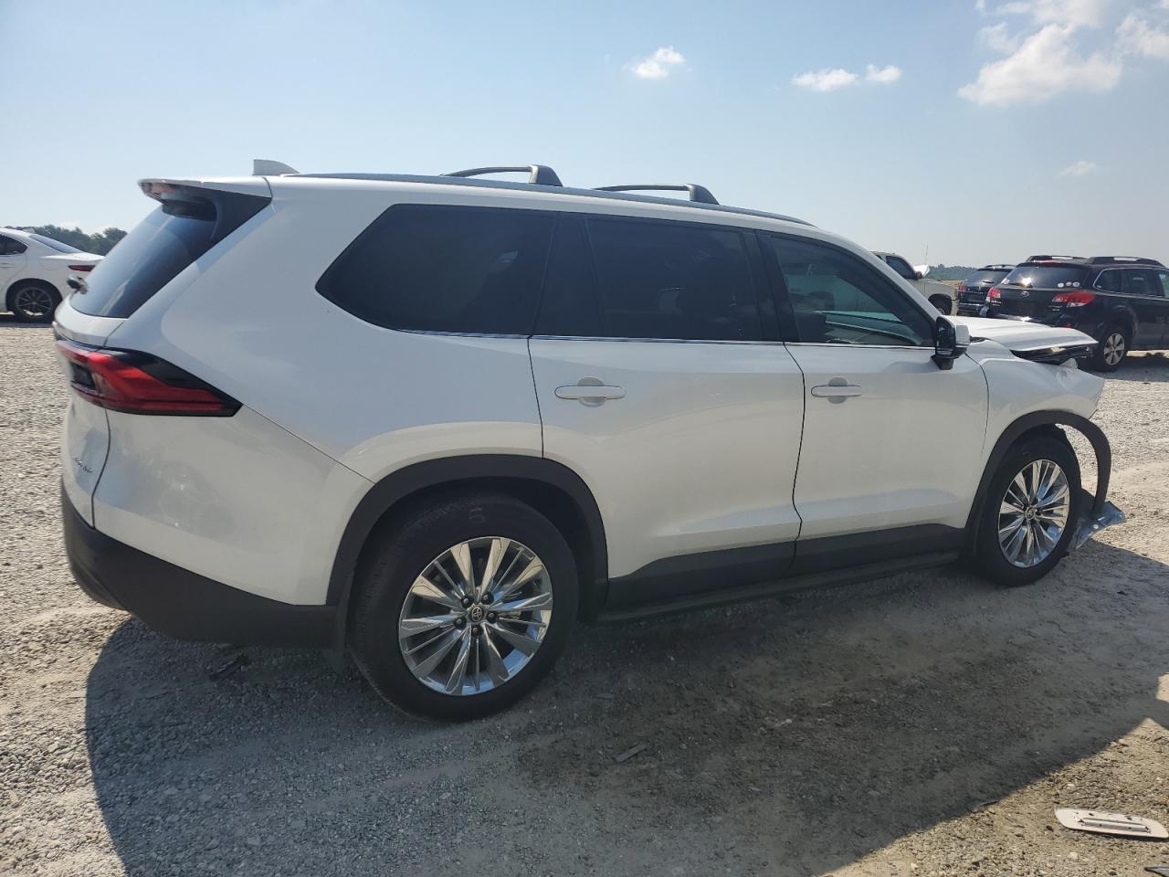 2024 TOYOTA HIGHLANDER