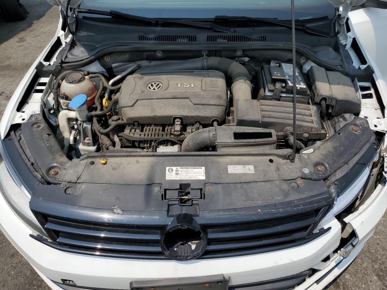 2018 VOLKSWAGEN JETTA