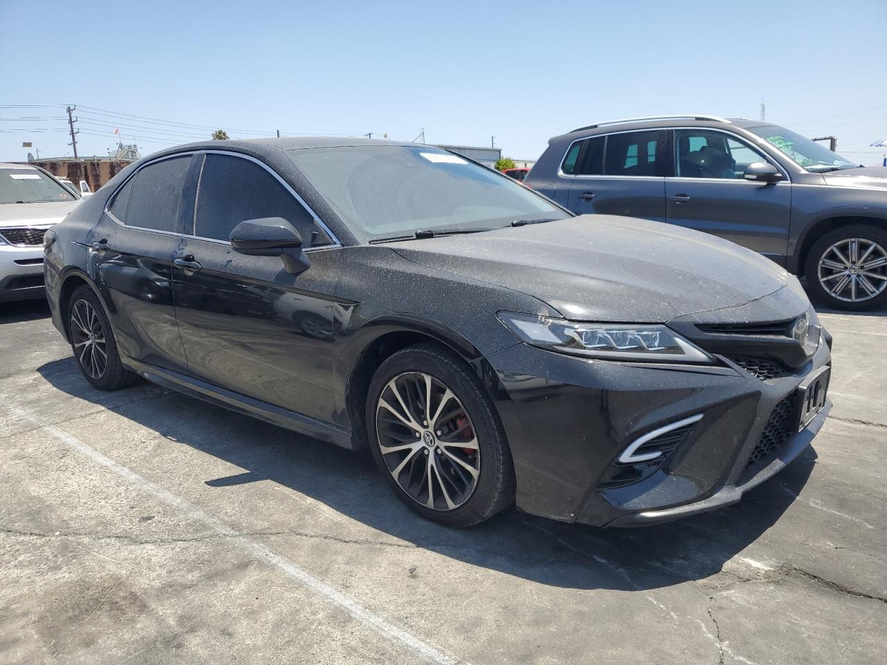 2019 TOYOTA CAMRY
