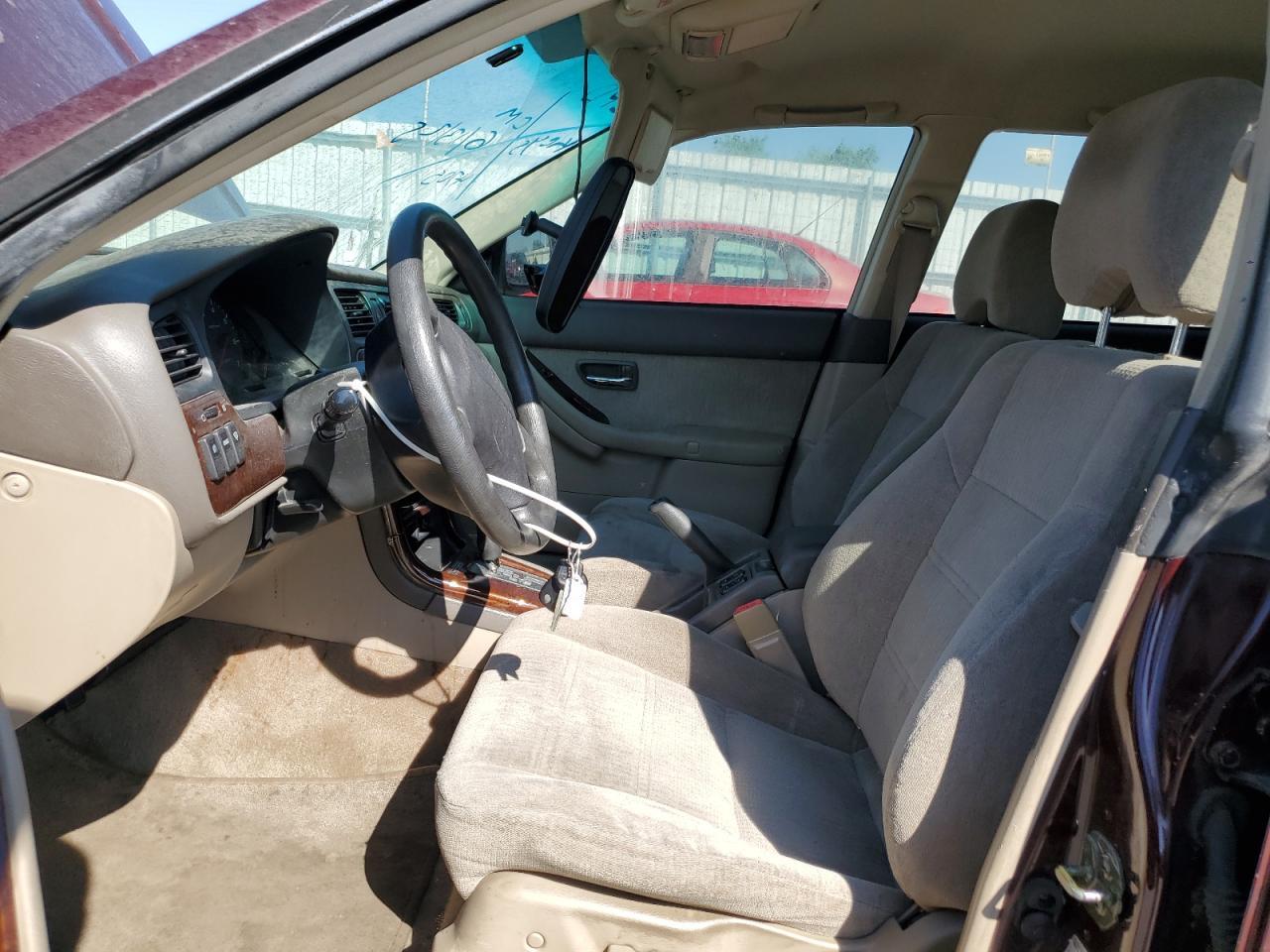 2001 SUBARU Legacy