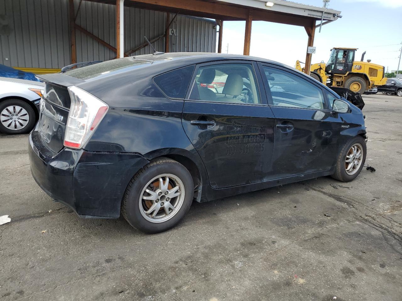 2011 TOYOTA PRIUS