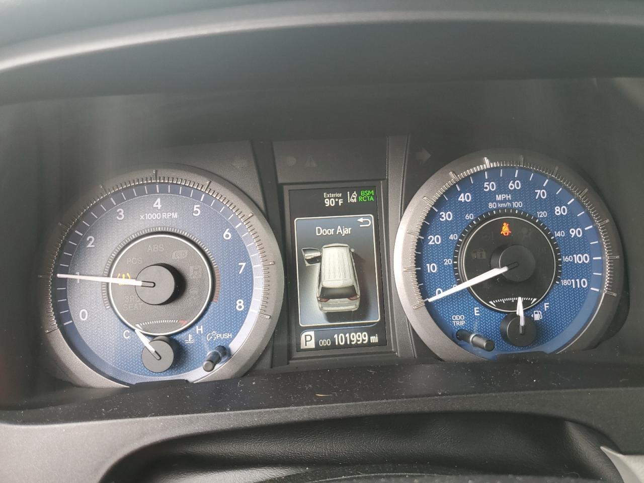2019 TOYOTA SIENNA