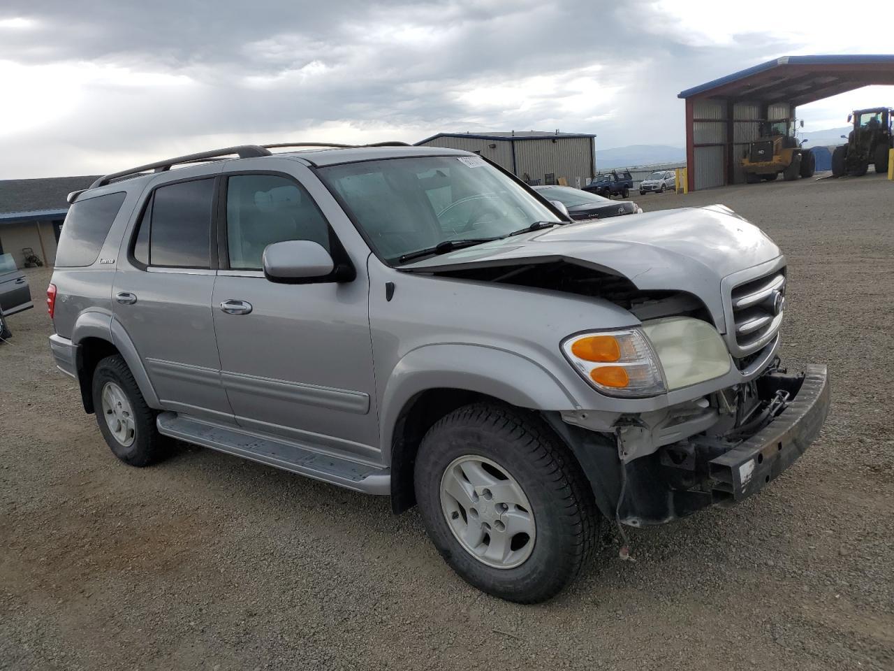 2001 TOYOTA Sequoia