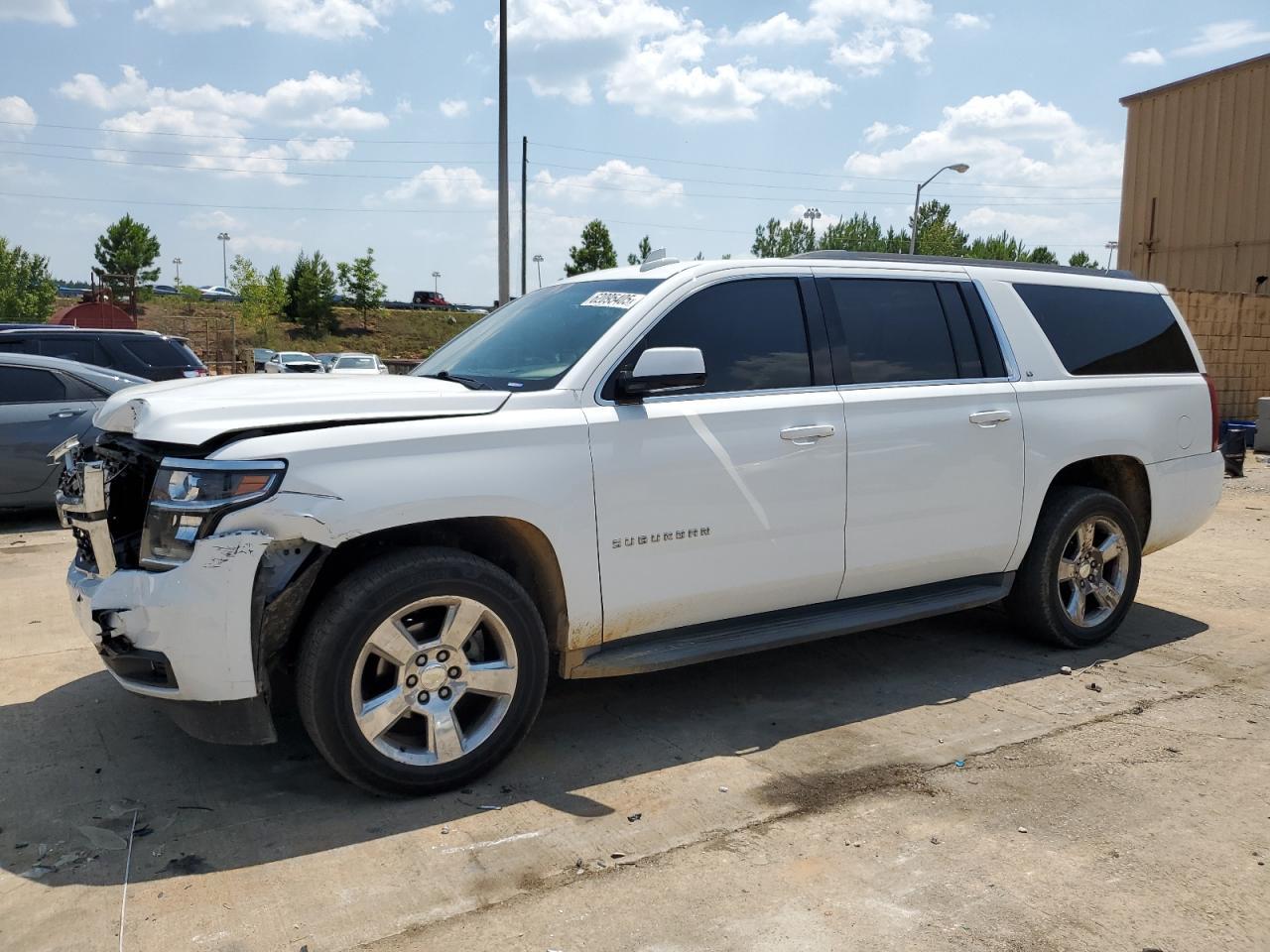 2016 CHEVROLET Suburban