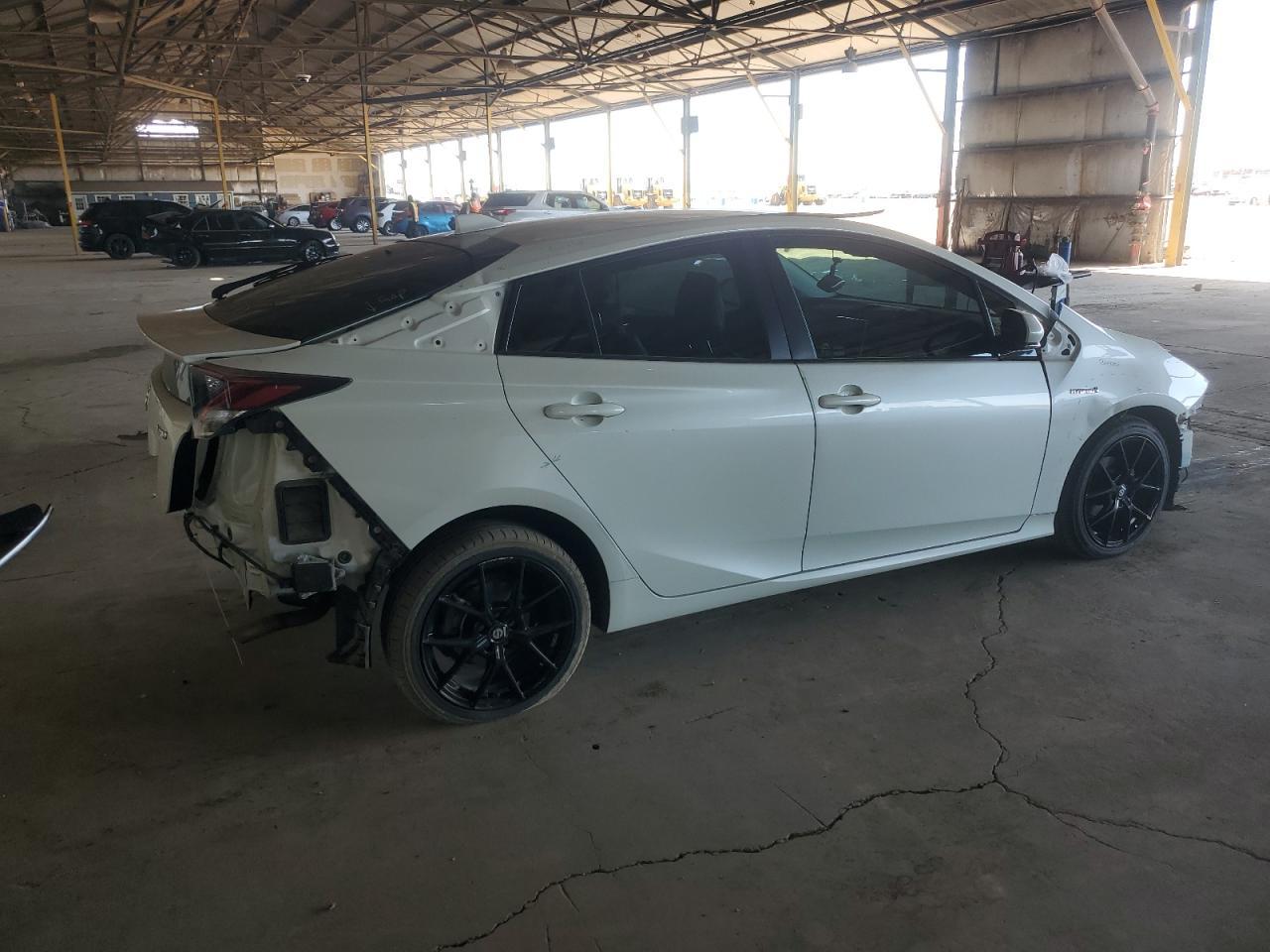 2018 TOYOTA PRIUS