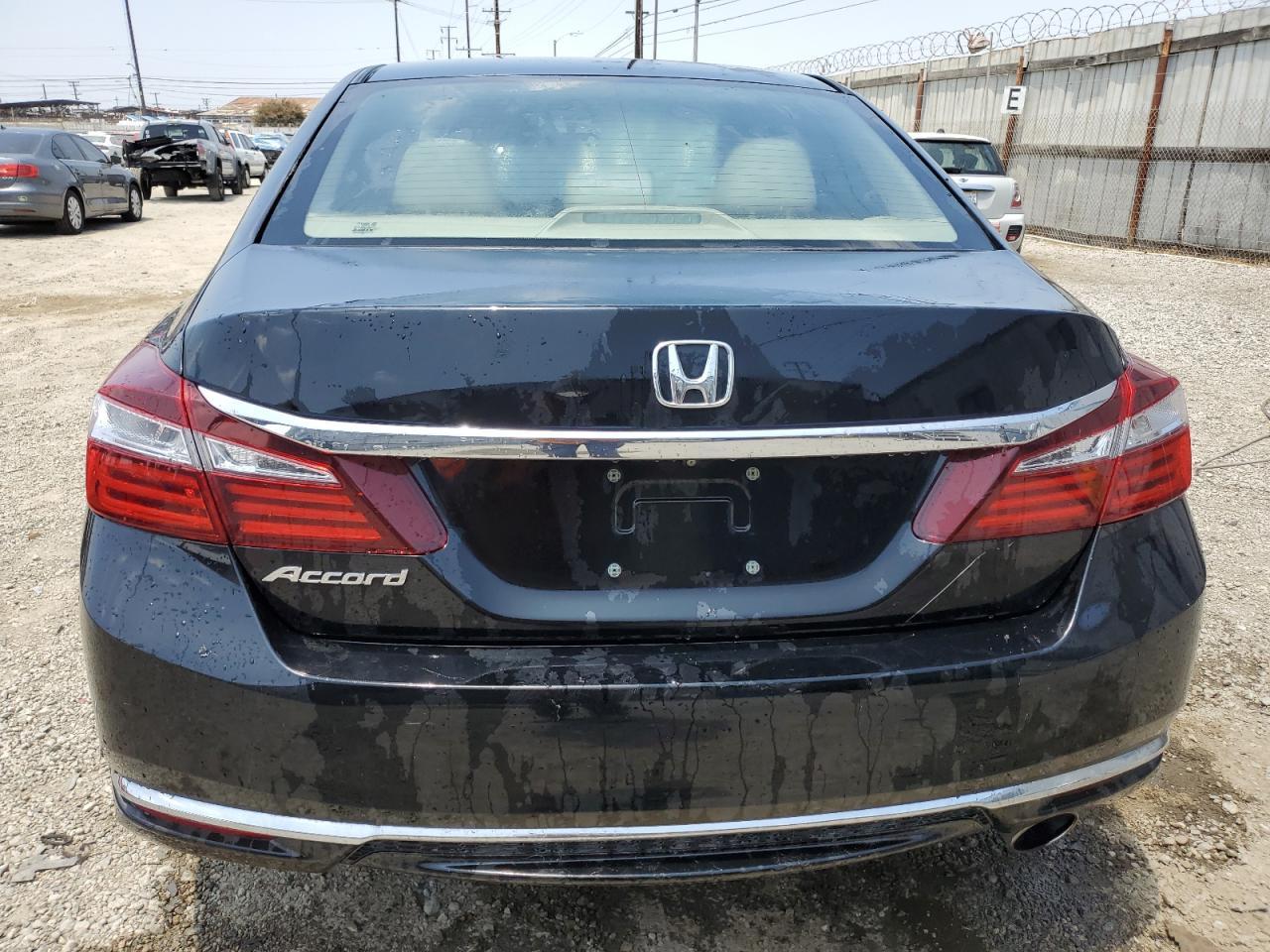 2017 HONDA ACCORD