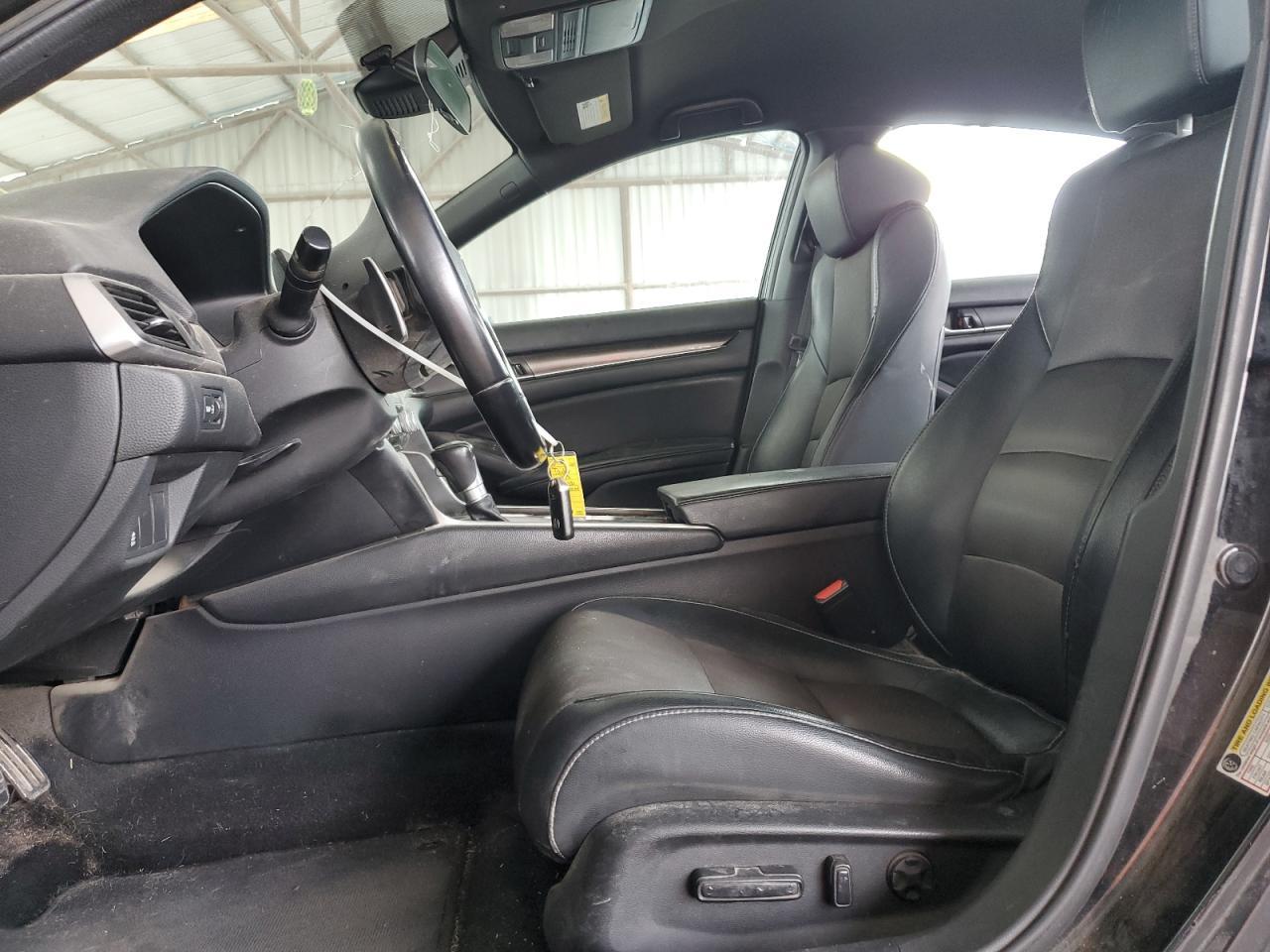 2018 HONDA ACCORD