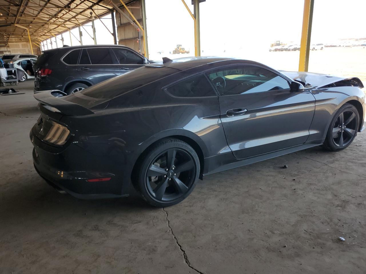 2022 FORD MUSTANG