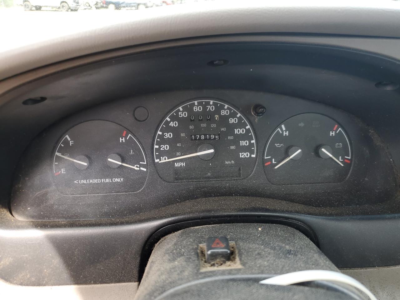 1995 MAZDA B2300