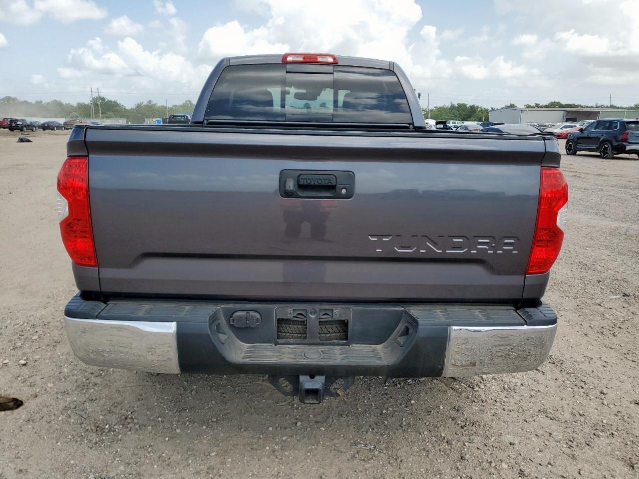 2018 TOYOTA TUNDRA