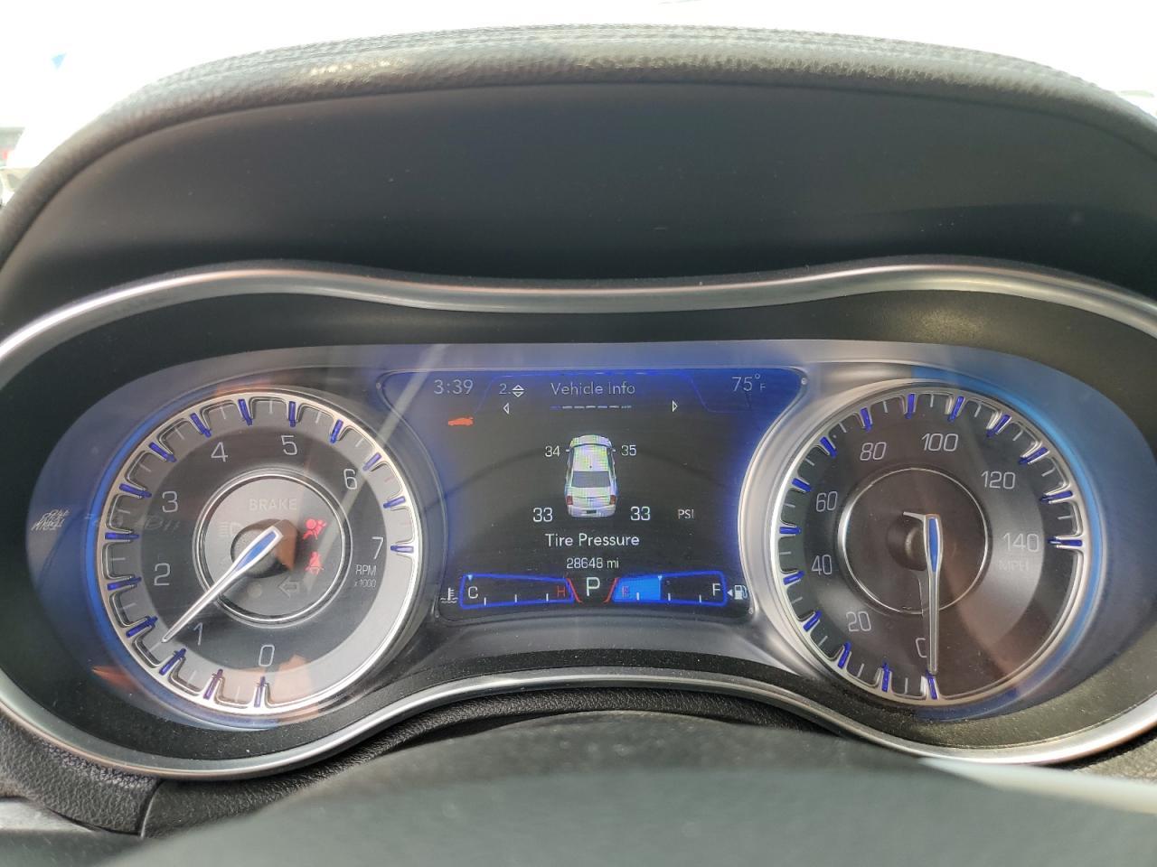 2019 CHRYSLER 300