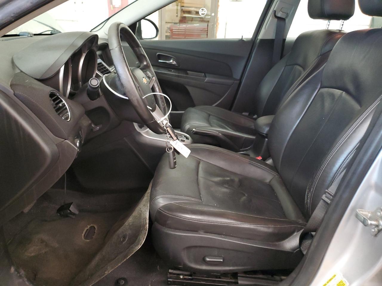 2011 CHEVROLET CRUZE
