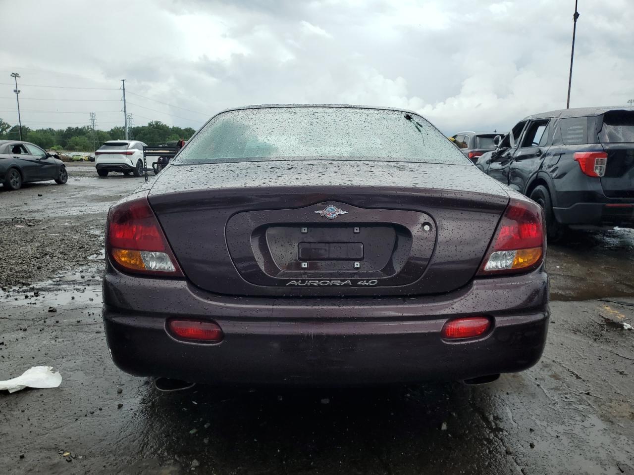 2003 OLDSMOBILE Aurora