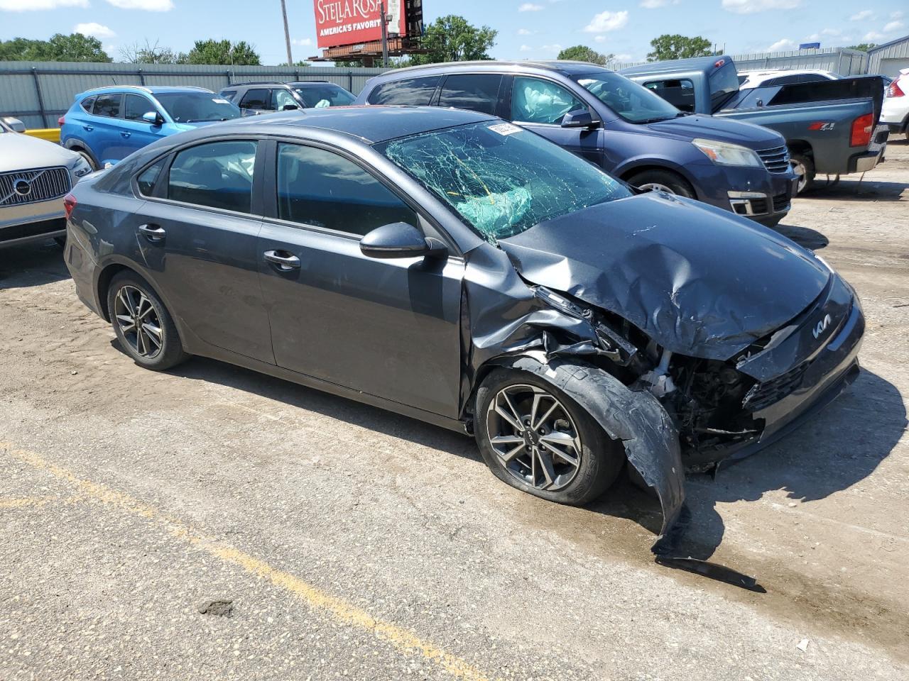 2022 KIA FORTE