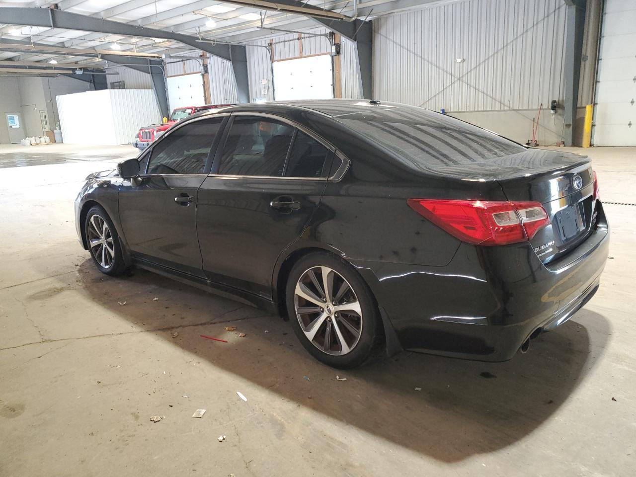 2015 SUBARU Legacy