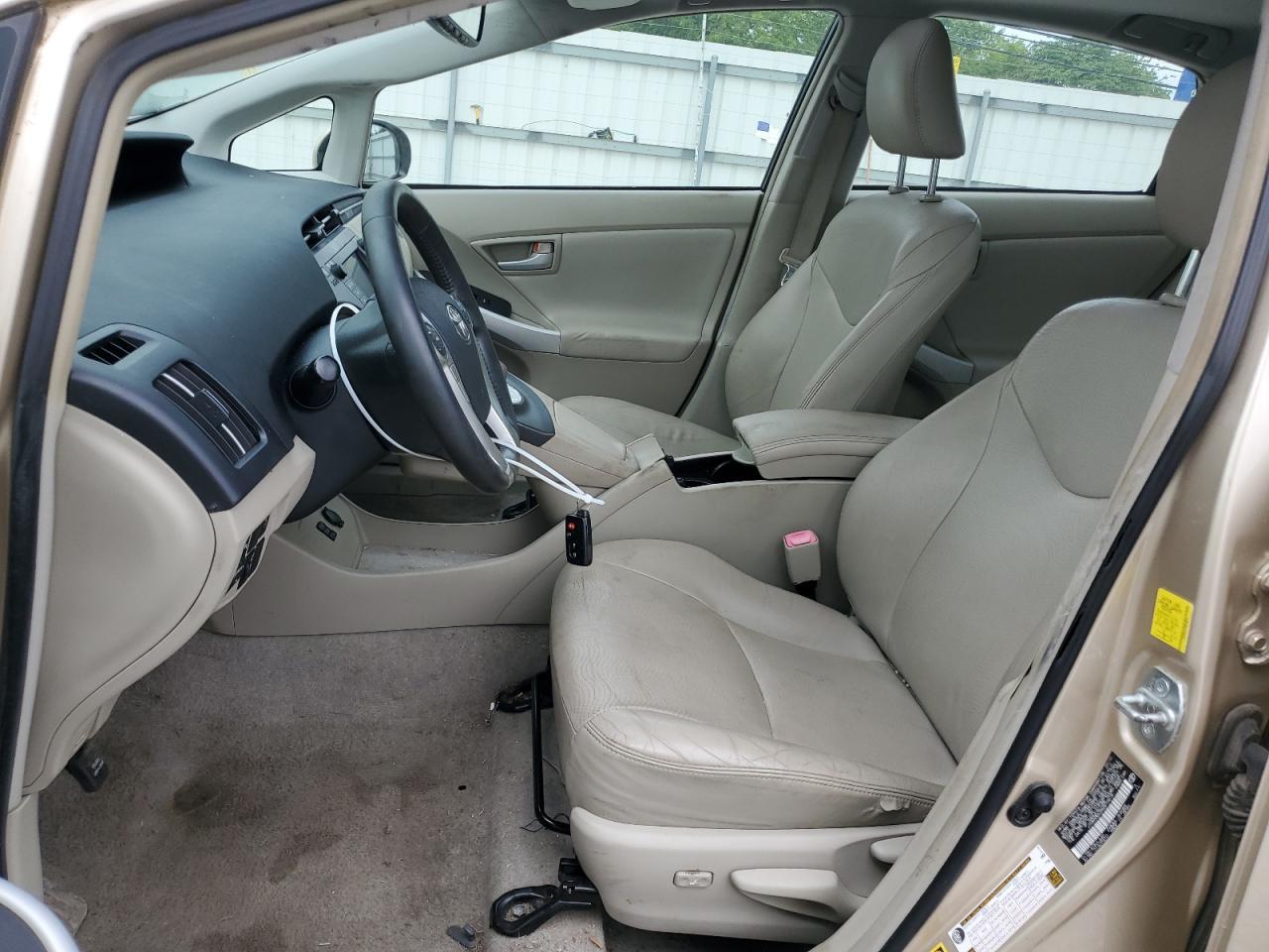2010 TOYOTA PRIUS