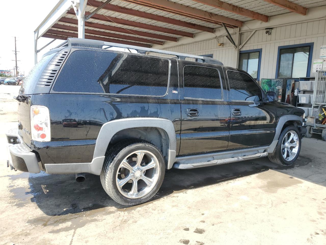 2005 CHEVROLET Suburban