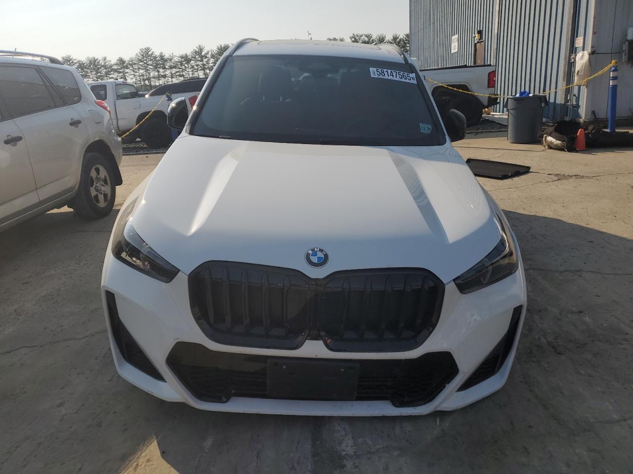 2025 BMW X1