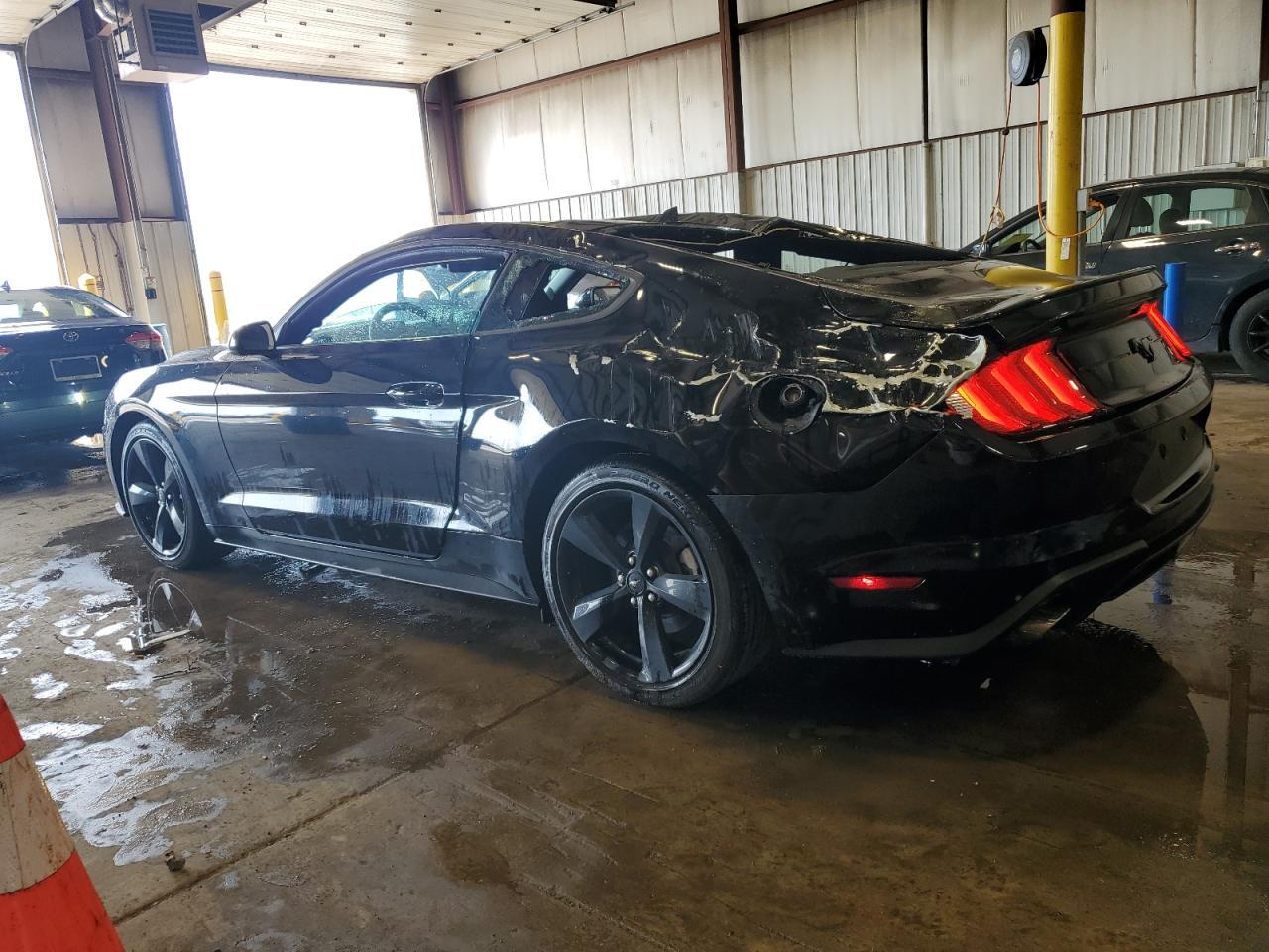 2022 FORD MUSTANG