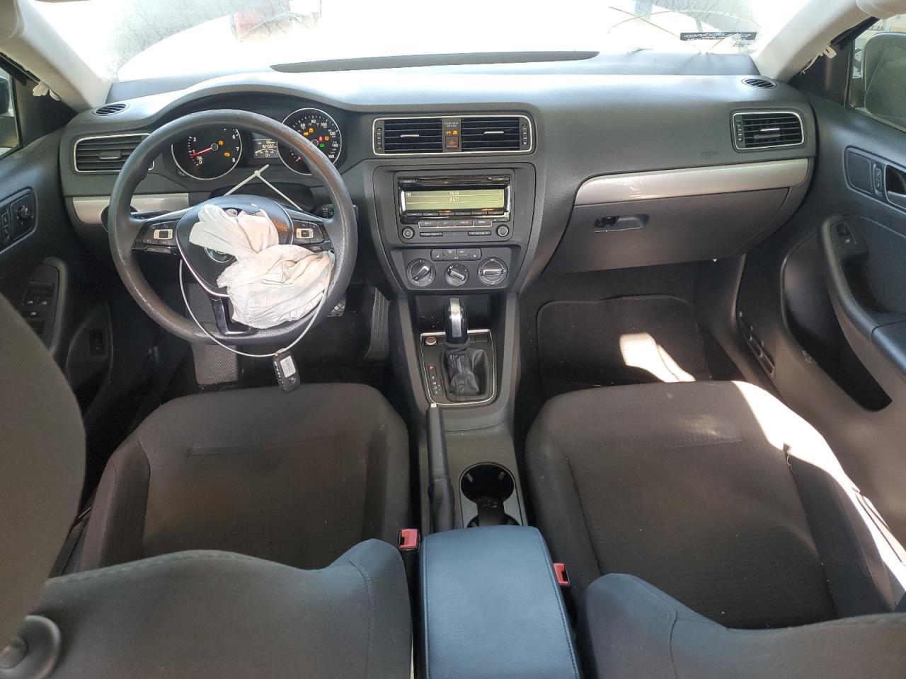 2015 VOLKSWAGEN JETTA