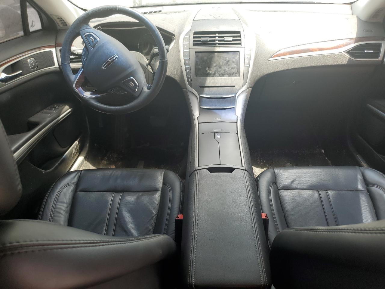 2013 LINCOLN MKZ