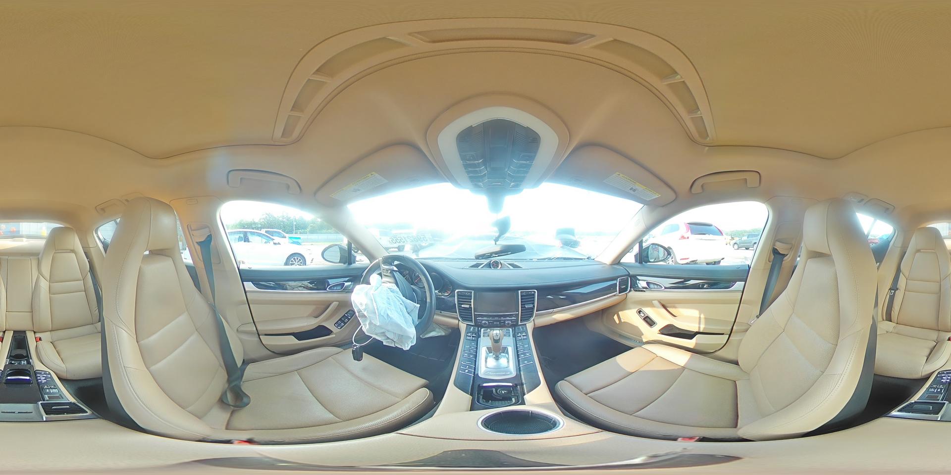 2015 PORSCHE Panamera