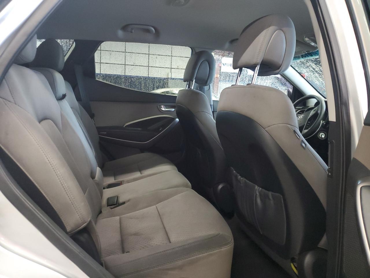 2016 HYUNDAI SANTA FE