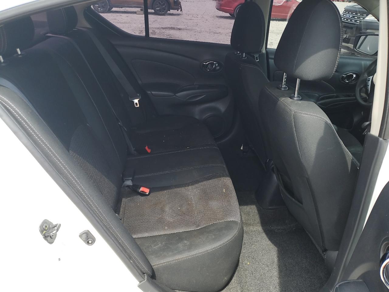 2018 NISSAN VERSA