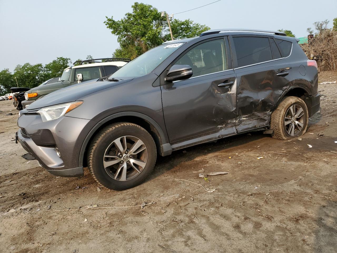 2016 TOYOTA RAV4