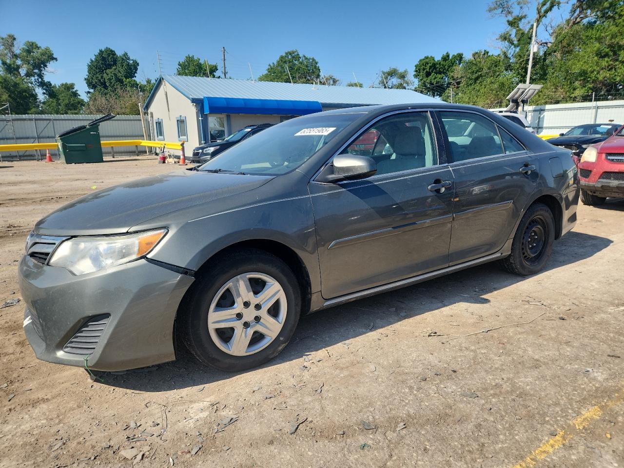 2013 TOYOTA CAMRY