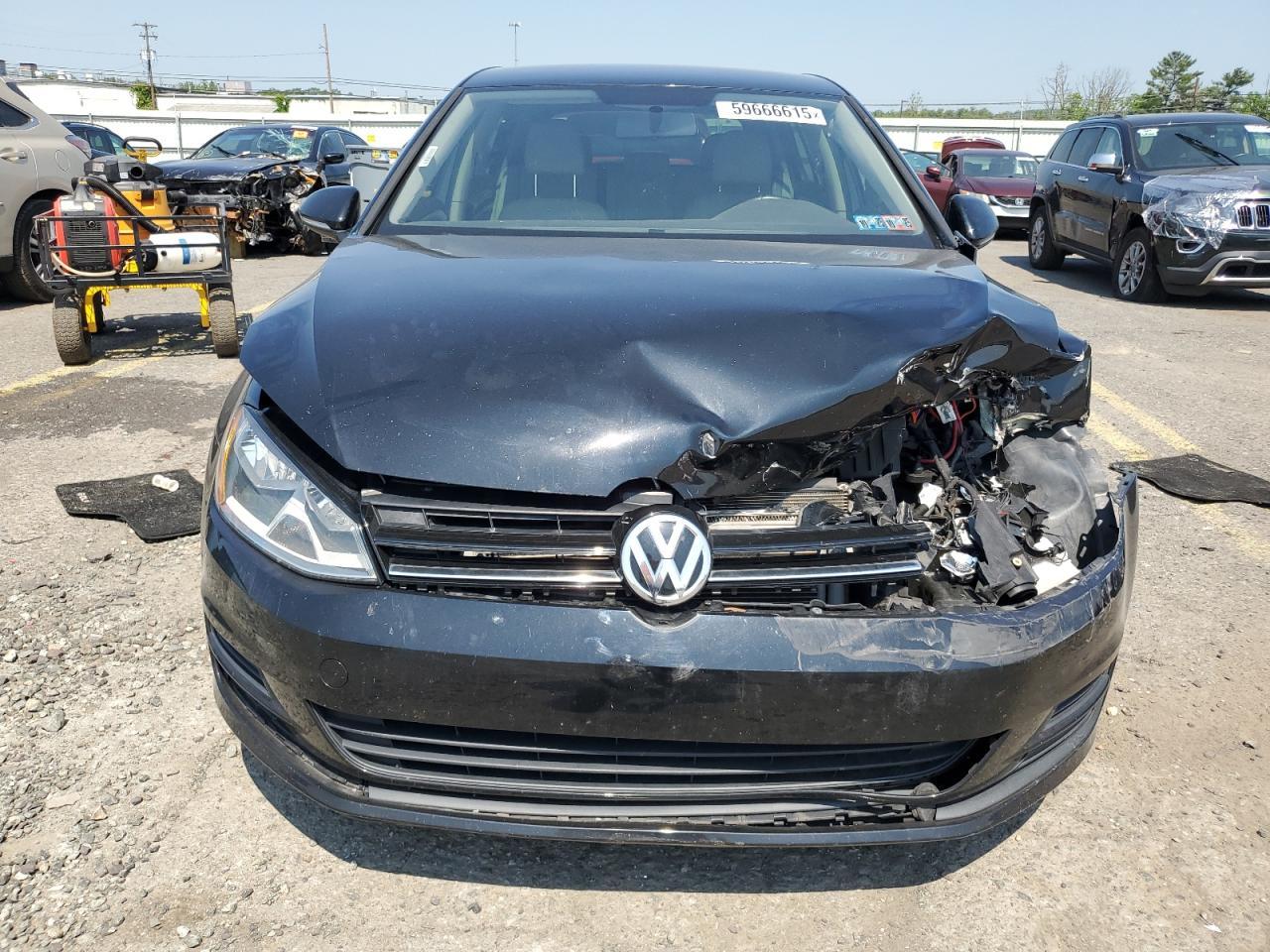 2017 VOLKSWAGEN GOLF